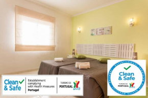  Apartment in Albufeira  Албуфейра